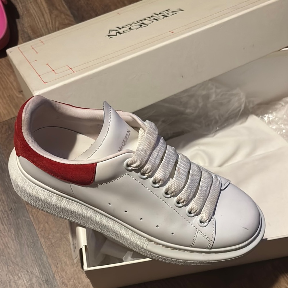 Alexander McQueen Women's White and Red Sneakers